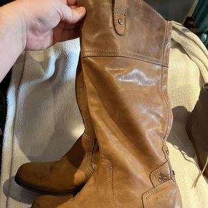 OTBT pull on boot- size 9.